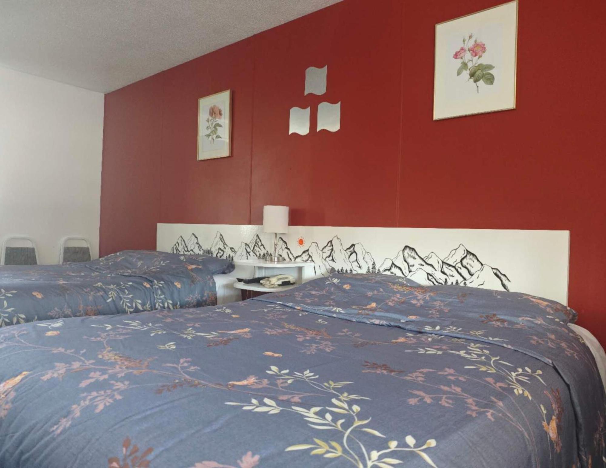 Cozy Corner Motel & Restaurant Хейнс-Джанкшен Экстерьер фото