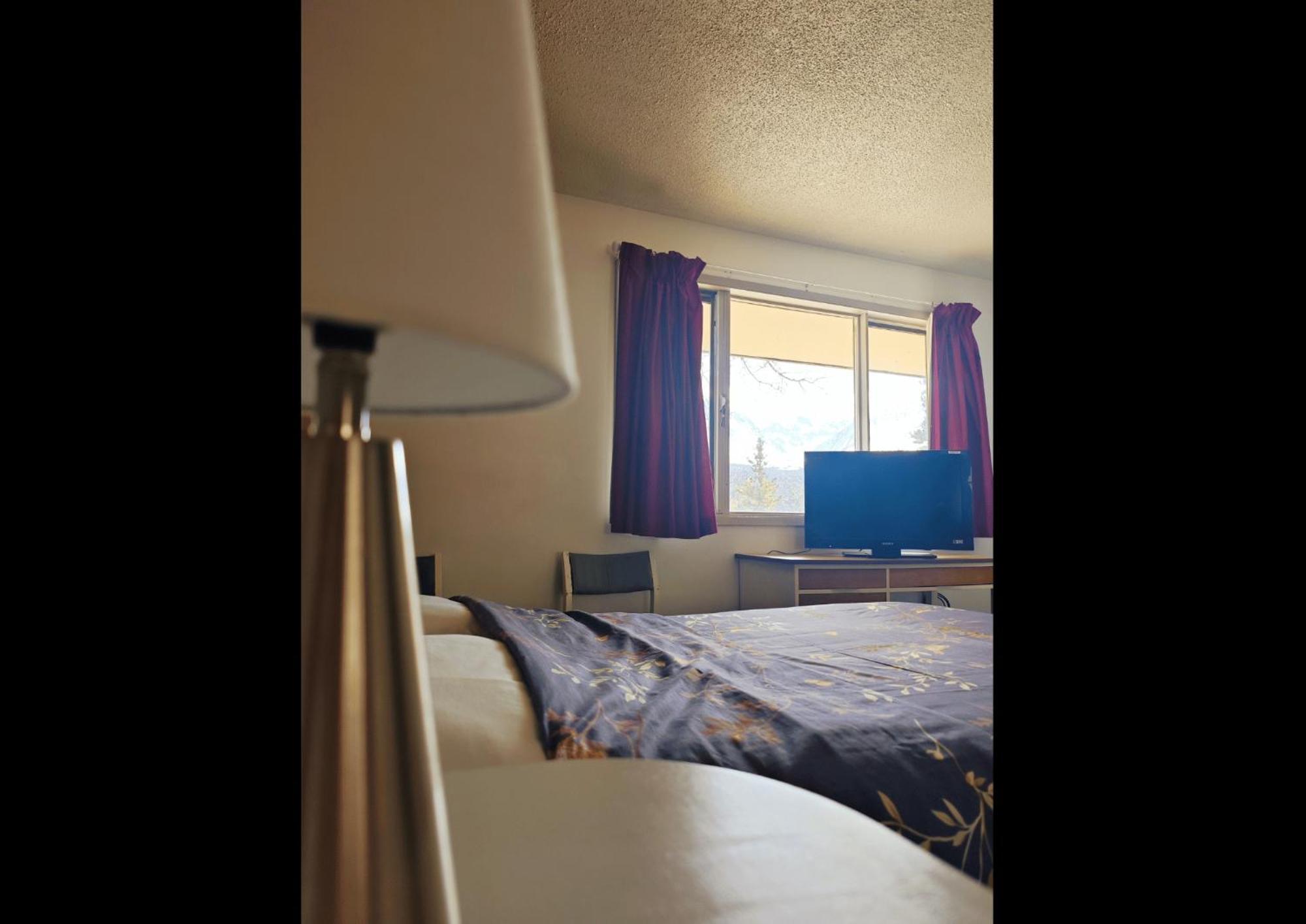 Cozy Corner Motel & Restaurant Хейнс-Джанкшен Экстерьер фото