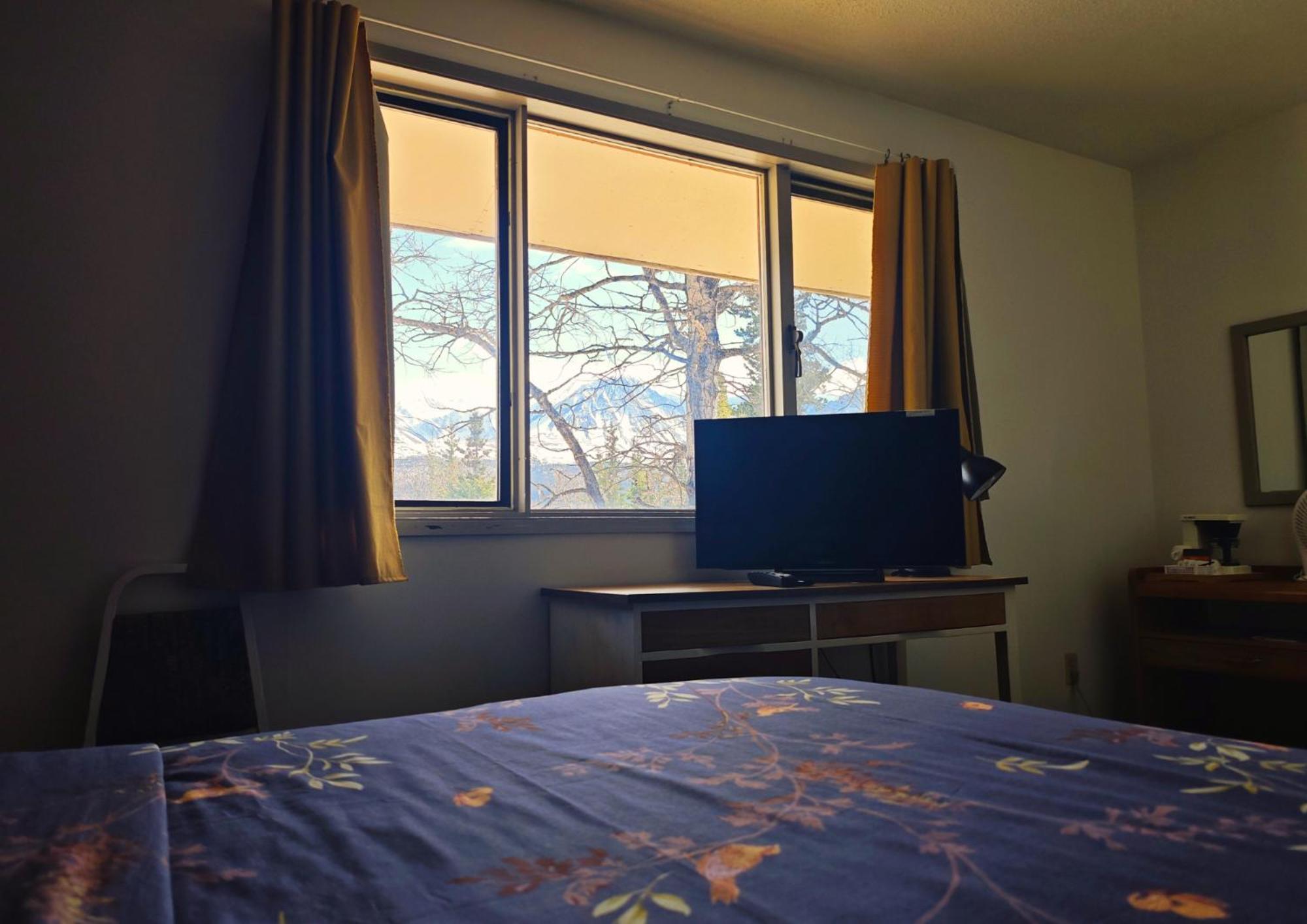 Cozy Corner Motel & Restaurant Хейнс-Джанкшен Экстерьер фото